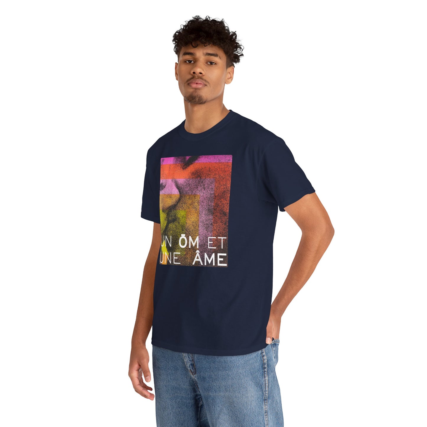 UN ŌM ET UNE ÂME Unisex Heavy Cotton Tee