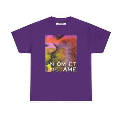 UN ŌM ET UNE ÂME Unisex Heavy Cotton Tee
