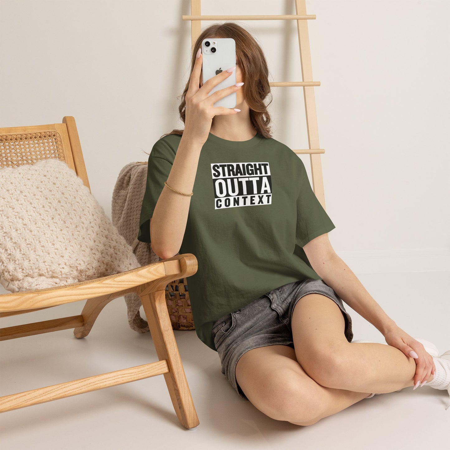 STRAIGHT OUTTA CONTEXT Unisex Heavy Cotton Tee