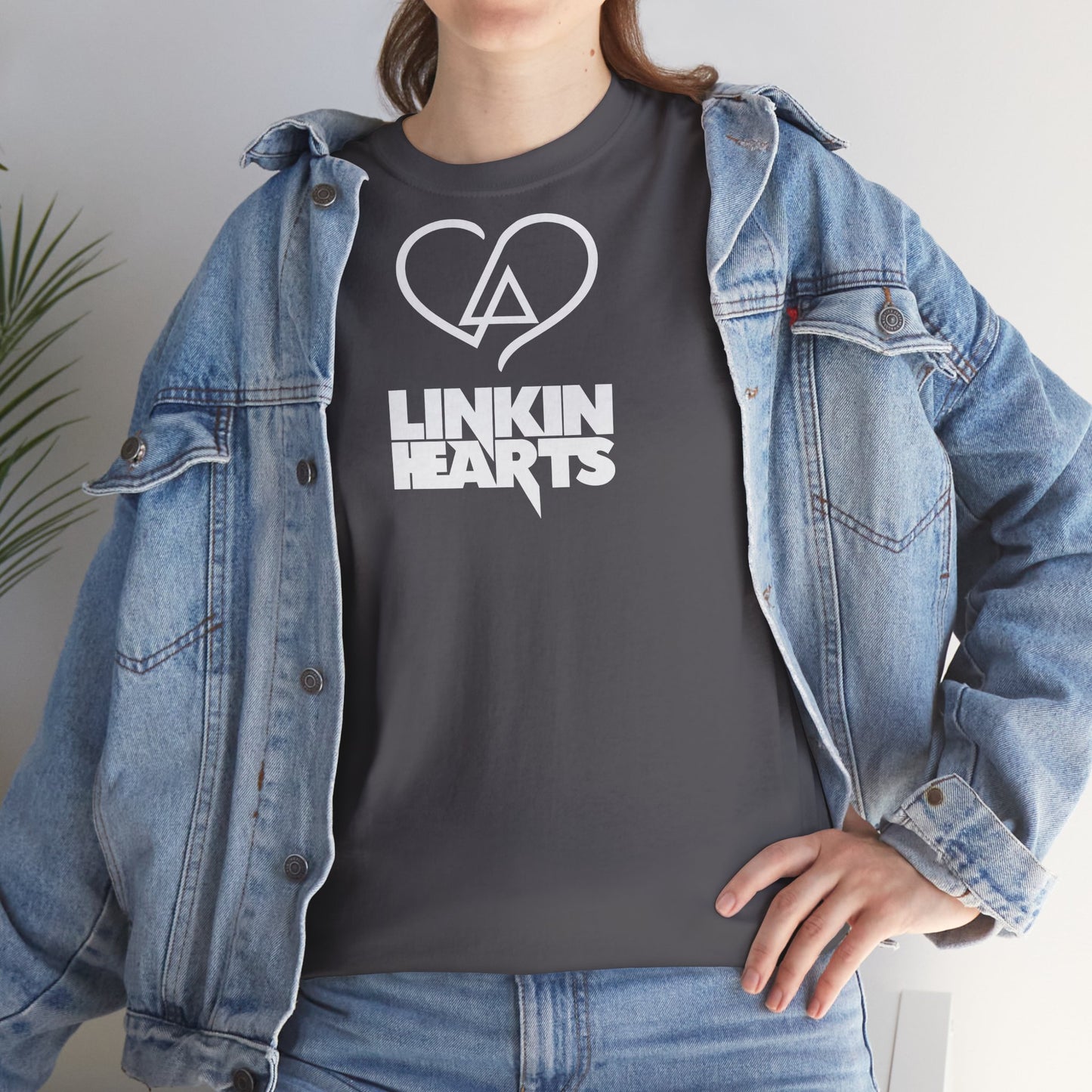 LINKIN HEARTS Unisex Heavy Cotton Tee
